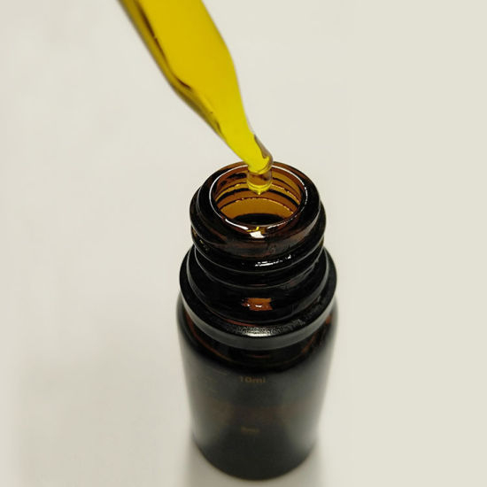 Custom 30ml Green Dropper Glass Bottle Cosmetic Essential Oil Bottle