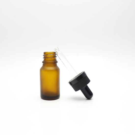 Essential Oil Bottle with Glass Dropper and Plastic Cap
